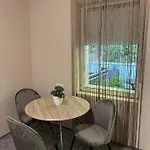 Апарт-отель Kinizsi Udvar Apartmanhaz 3*