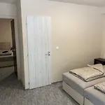 Hotel apartamentowy Kinizsi Udvar Apartmanhaz