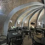 Апарт-отель Kinizsi Udvar Apartmanhaz 3*
