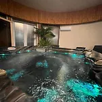 Kinizsi Udvar Apartmanhaz 3*