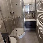 Kinizsi Udvar Apartmanhaz 3*