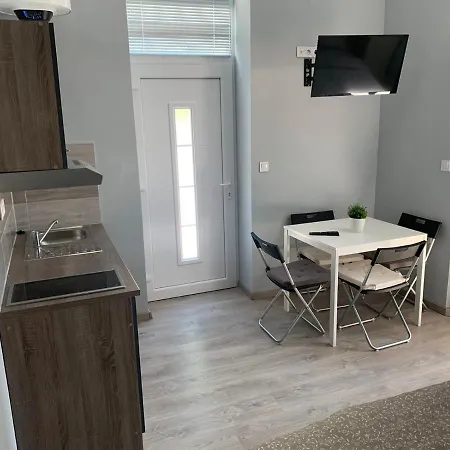 Ξενοδοχείο με διαμερίσματα Kinizsi Udvar Apartmanhaz