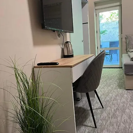 Kinizsi Udvar Apartmanhaz Aparthotel