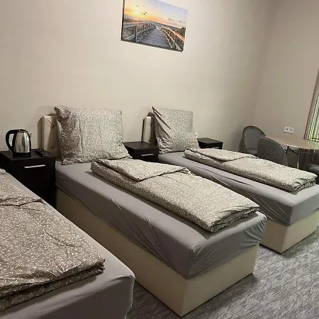 Kinizsi Udvar Apartmanhaz アパートホテル 3*
