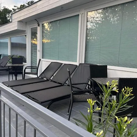 Kinizsi Udvar Apartmanhaz * Balatonboglar