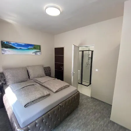 Hotel apartamentowy Kinizsi Udvar Apartmanhaz 3*