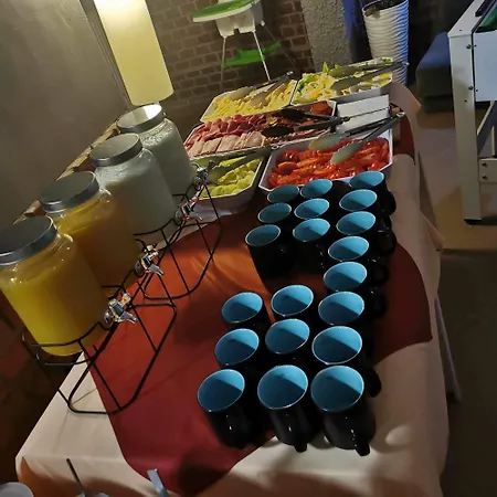 Kinizsi Udvar Apartmanhaz Hotel apartamentowy Balatonboglár