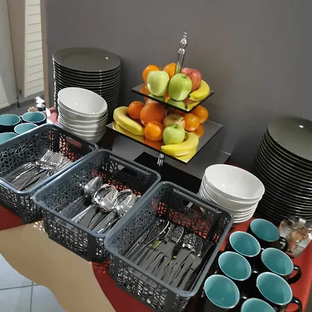 Kinizsi Udvar Apartmanhaz アパートホテル Balatonboglár