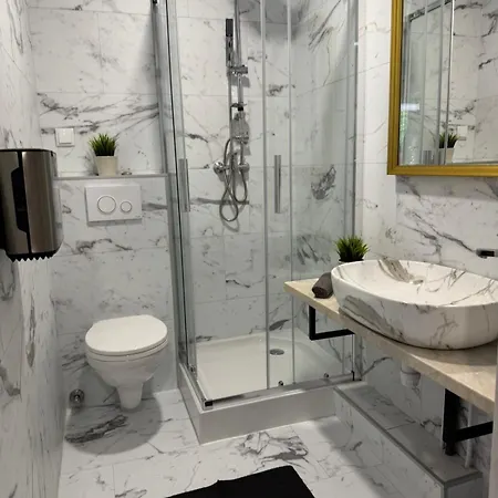 Kinizsi Udvar Apartmanhaz Aparthotel