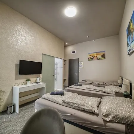 Hotel apartamentowy Kinizsi Udvar Apartmanhaz 3*