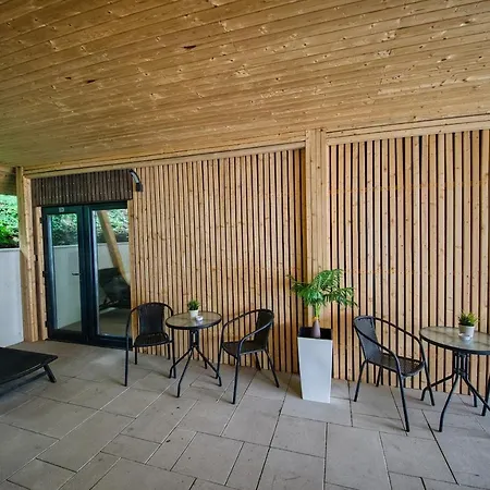 شقة فندقية Kinizsi Udvar Apartmanhaz Balatonboglár