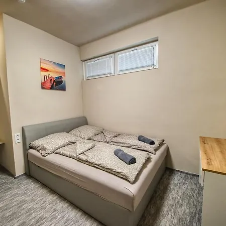 Kinizsi Udvar Apartmanhaz Balatonboglár