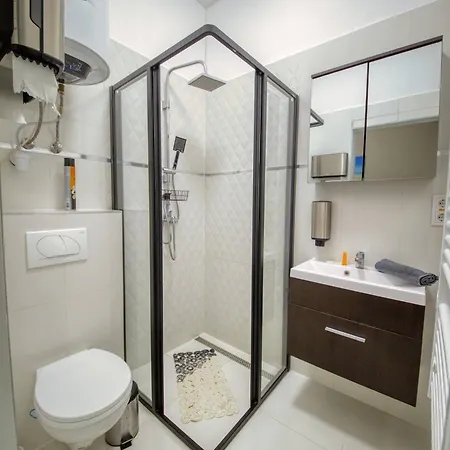 Kinizsi Udvar Apartmanhaz Hotel apartamentowy 3*