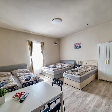 Hotel de apartamente Kinizsi Udvar Apartmanhaz Balatonboglár