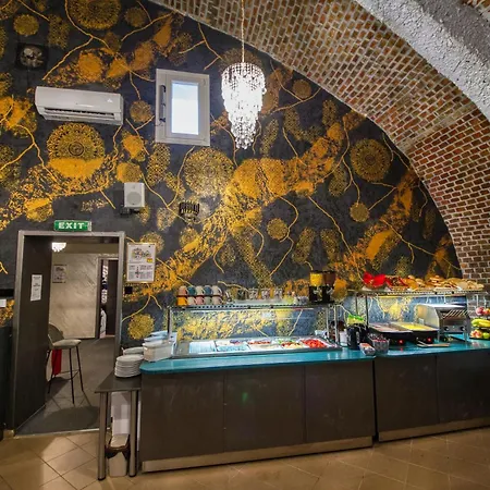 Kinizsi Udvar Apartmanhaz