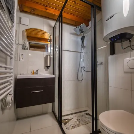 Hotel de apartamente Kinizsi Udvar Apartmanhaz