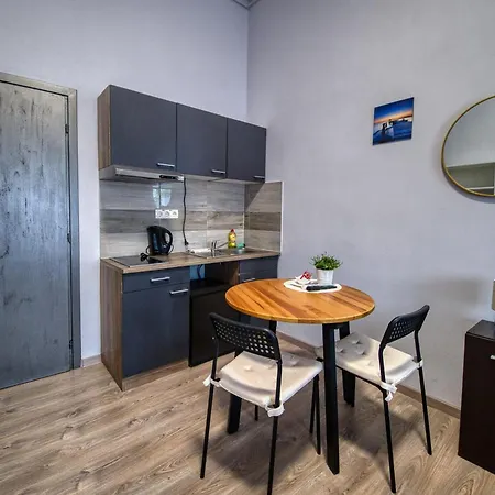 Kinizsi Udvar Apartmanhaz Hotel apartamentowy 3*