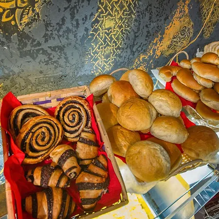 Kinizsi Udvar Apartmanhaz 3*