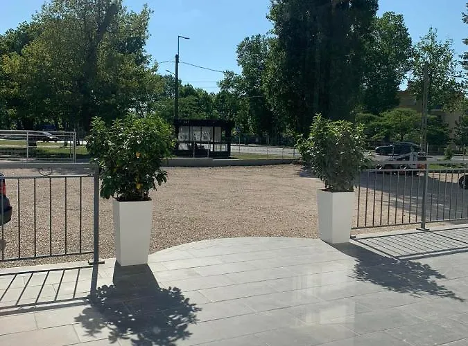 מלון דירות Kinizsi Udvar Apartmanhaz 3*