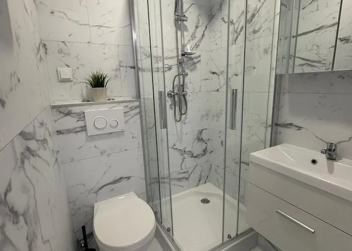 Kinizsi Udvar Apartmanhaz מלון דירות Balatonboglár
